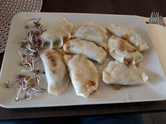 Kawiarnia Pierogarnia Cukiernia Nalesnikarnia "Ignacy Polanski"